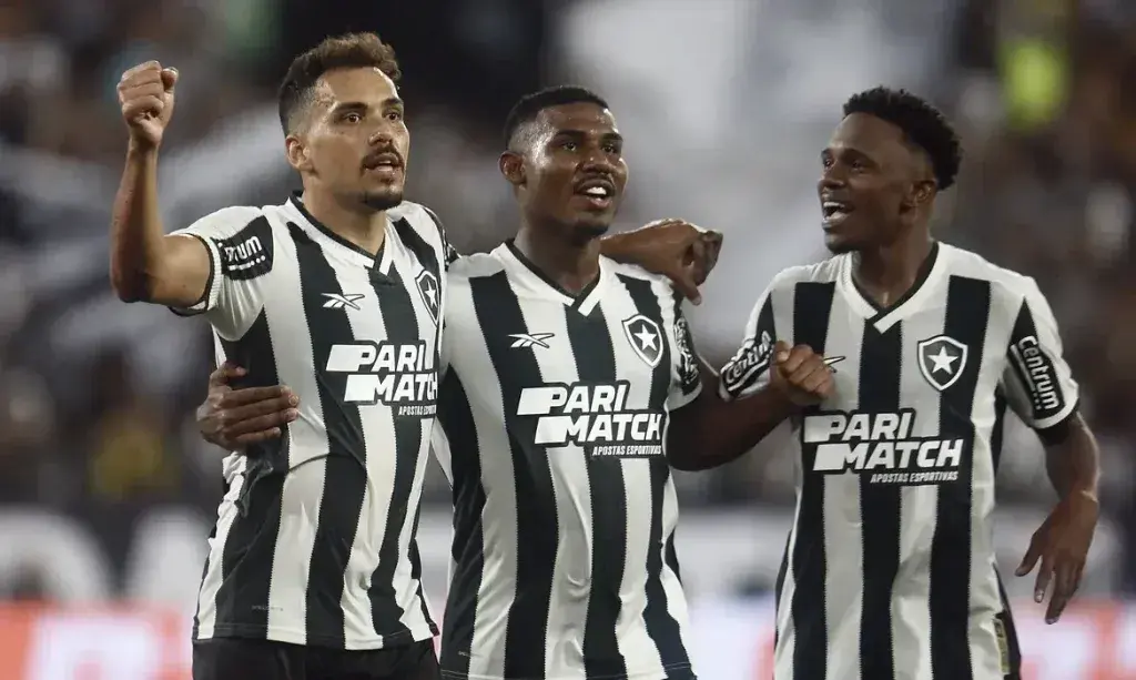 Futebol: Botafogo segue líder do Campeonato Brasileiro, com 36 pontos