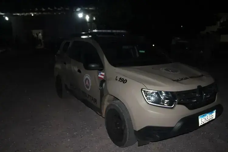 Guanambi: Homem encapuzado persegue e tenta atacar duas jovens em Ceraíma