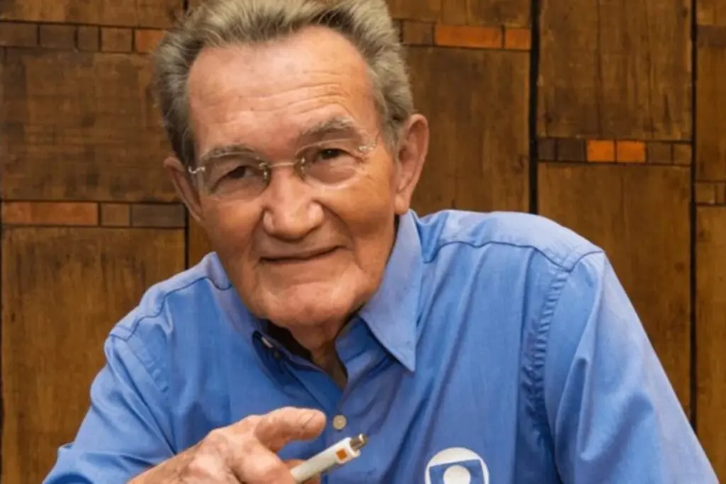 Morre Léo Batista aos 92 anos
